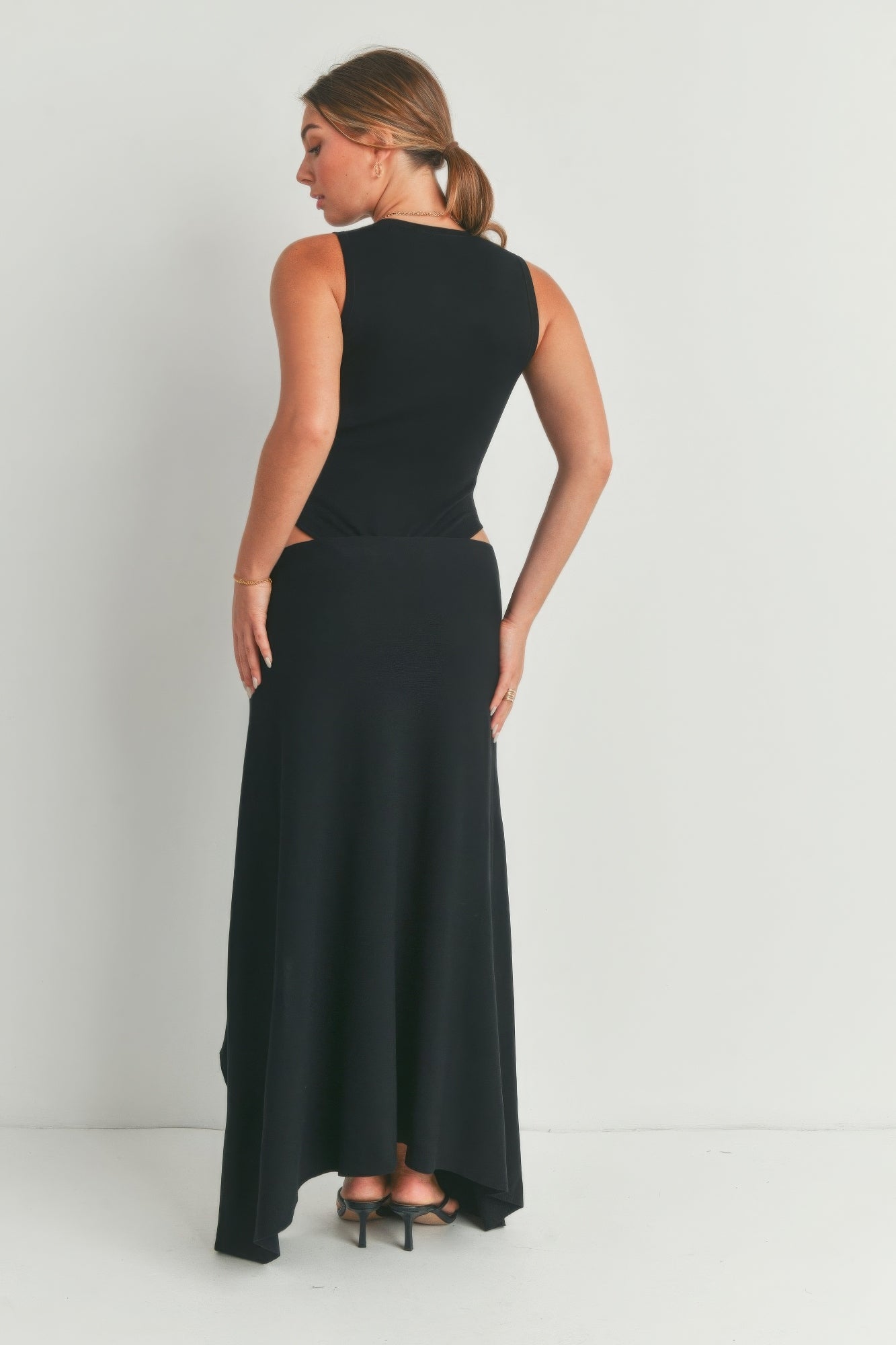 More To Desire - Serenitylovefashions LLC